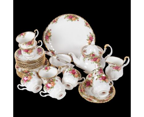 Royal Albert Old Country Roses, an 8-piece tea service, including teapot, cups, saucers and side plates, milk jug, sugar bowl