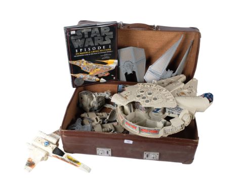 A selection of Vintage Star Wars toys and accessories, to include a 1979 Kenner Products Millennium Falcon, etc 