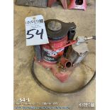 AFF 30-Ton pneumatic bottle jack