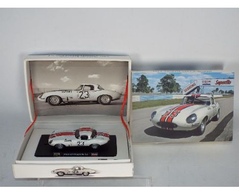 Revell, Monogram - A boxed Revell Monogram #08394 Limited Edition Jaguar E-Type Sebring 1963. The 1:32 scale slot car appears