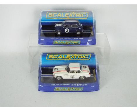 Scalextric - Two boxed 1:32 scale slot cars from Scalextric. Lot consists of Scalextric C3405 Mini Neptune Racing; with C3415