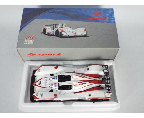 Spark - A highly detailed 1:18 scale resin model Zytek Nissan LMP2 in Greaves Motorsport livery. # 18S064. The car appears Mi