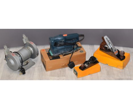 Hilka&nbsp;5 inch&nbsp;bench grinder, Stanley 4 and 220 planes and a Black and Decker sander