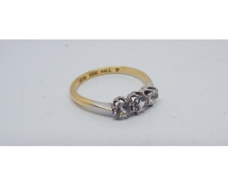 18ct yellow gold 3 stone diamond ring Ring Size P1/2