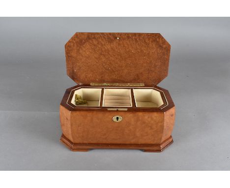 A burr walnut and oak jewellery box, with fitted interior, 29 cm wideSeveral light scratches to the exterior and three small 