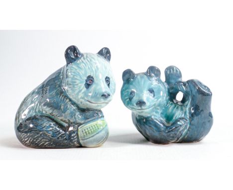 Beswick blue gloss model of a panda with ball &amp; panda cub 720. (2) 