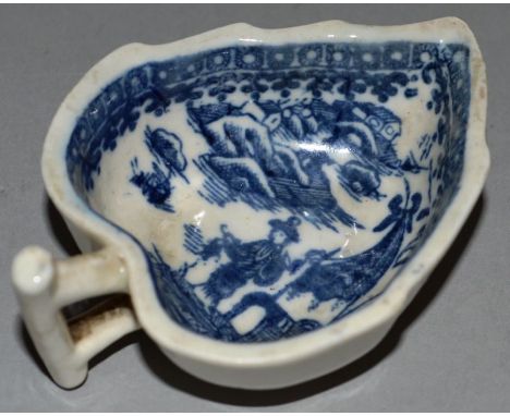 A CAUGHLEY BLUE AND WHITE LEAF, CIRCA 1780, triangular shape with fisherman pattern 2.75ins long. 