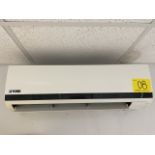 York minisplit air conditioner with control, Model YSEA12FS-ADK, Series 100001010140290131, 220 Vol