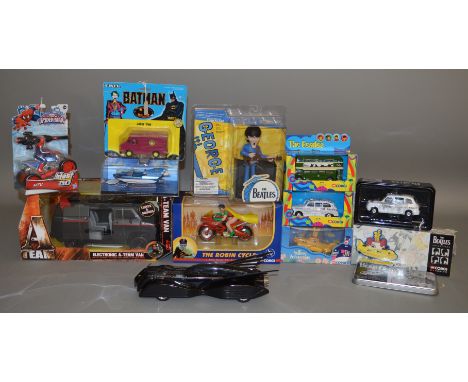 A mixed lot of mainly diecast items which are all TV and Film related, which includes; Batman, The A-Team, The Beatles etc (1