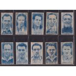 Cigarette cards / Autographs, Carreras (Turf Slides), Footballers, a set of 50 cards all cut to