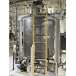 Sanitanks Stainless Oil Tank with Pump, Loading Fee: $2300