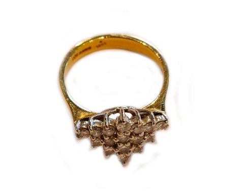 An 18 carat gold diamond cluster ring, finger size OCondition report: Gross weight 4.7 grams.