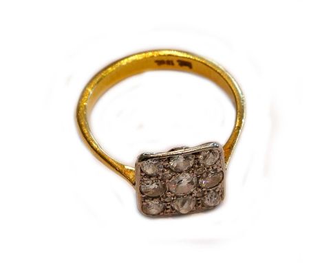 A diamond cluster ring, stamped '18CT', finger size QCondition report: Gross weight 3.7 grams.