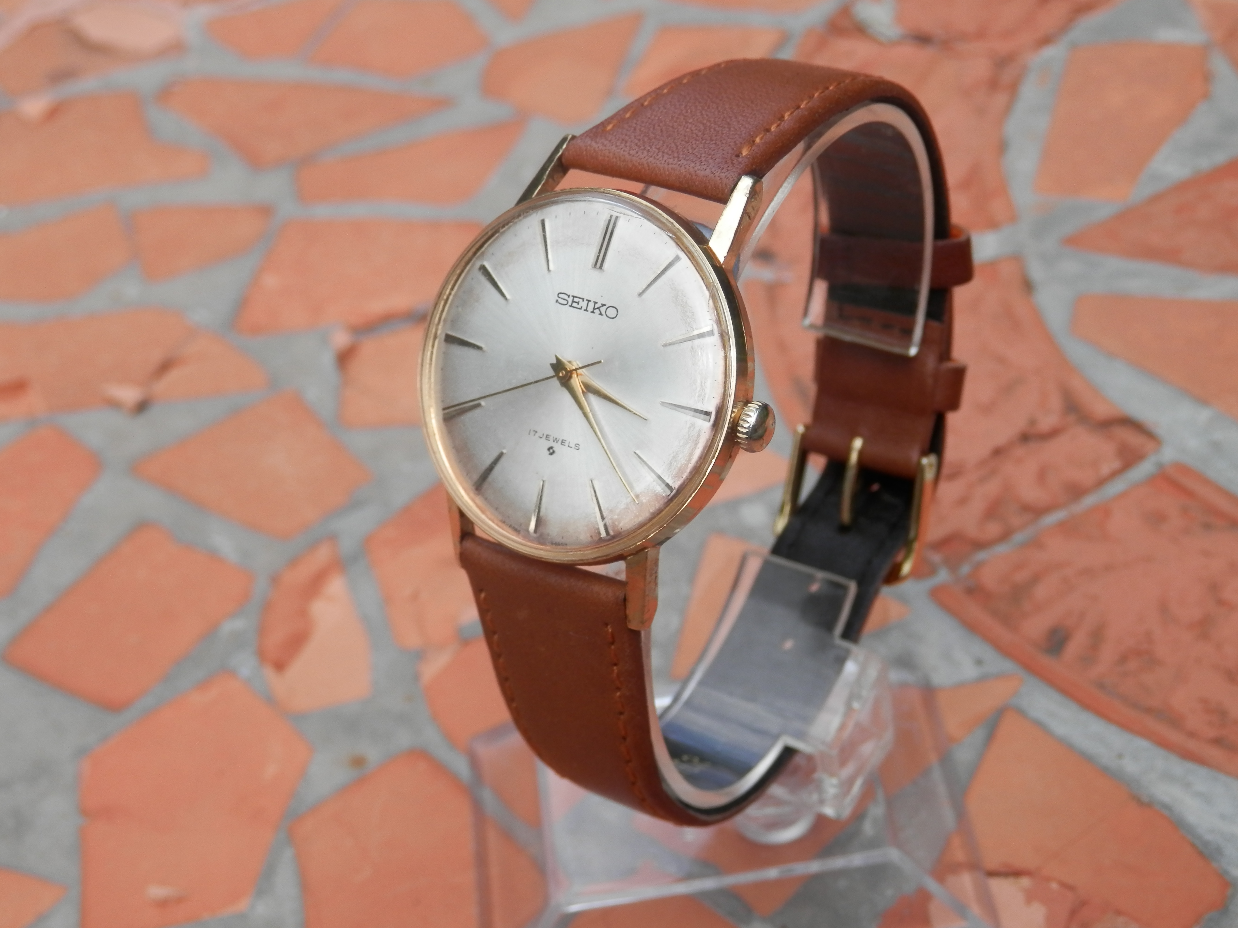 old seiko watches 17 jewels