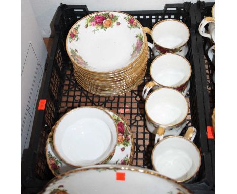 A Royal Albert Old Country Roses pattern part tea and dinner service