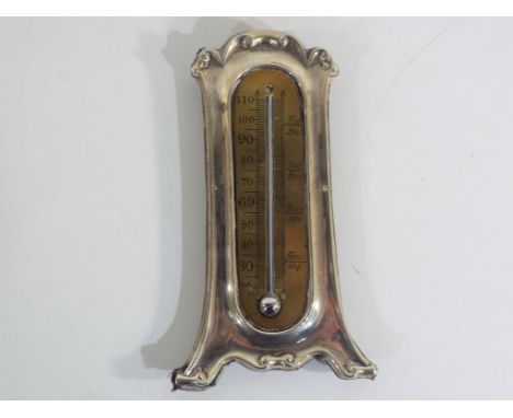 An Edward VII hallmarked silver framed thermometer, Birmingham assay 1902, 15.5 cm (high) - Est £30 - £50      