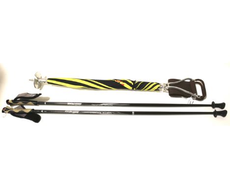 A pair of walking poles and a umbrella shooting stick L82cm