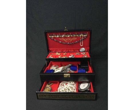 COLLECTION OF VARIOUS COSTUME JEWELLERYincluding Caithness items, in a jewellery box