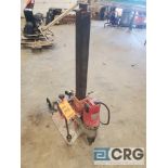 Milwaukee 4004 core drill, 300/600 rpm, with portable base (041-65)