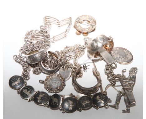 Collection of silver items to include gate bracelets, chains, earrings etc. 