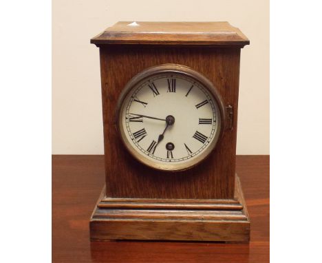 Small Edwardian bracket clock in oak case with cream enamel dial 7" x 9" high 