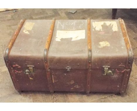 Large canvas cabin trunk