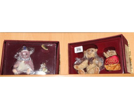 2 Limited Edition miniature Steiff ceramic bears in boxes 