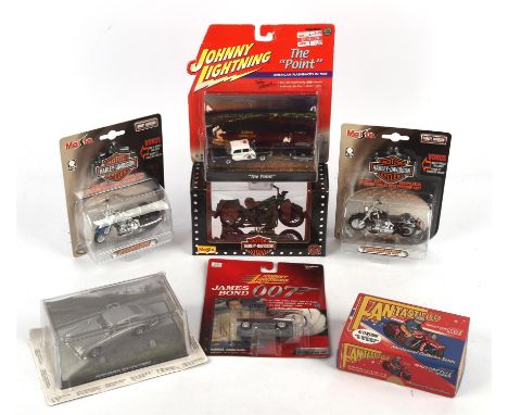 A quantity of Die-cast vehicles, mainly 1:24 scale including ; Maisto Harley Davidson , Llledo Models of Yesteryear, Days Gon