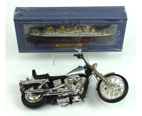 A large quantity of die-cast vehicles, mainly small scale including ; Anson, Atlas Models, Days Gone, Models of Yesteryear an