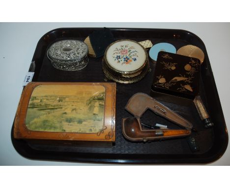 A tray lot including compacts, decorative box, vintage pipe etc Condition Report: Available upon request