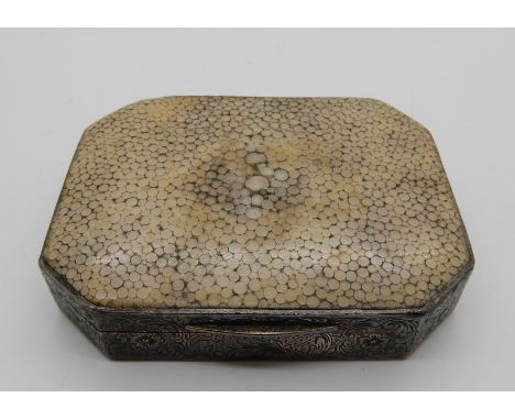 A white metal and shagreen mounted snuff box Condition Report:Shagreen dirty but no losses, Metal ok.