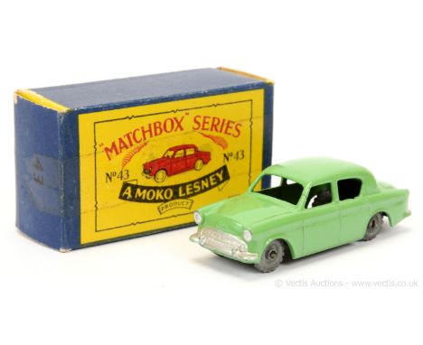 Matchbox Regular Wheels 43a Hillman Minx - Stannard Code 1 - green body with silver trim, type A smooth roof interior, matt b