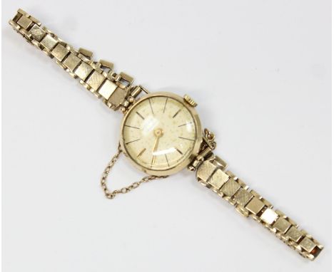 [14.55g] - a vintage ladies Rotary watch with 9ct gold strap and case, marked for Glasgow 1960, weight including movement and