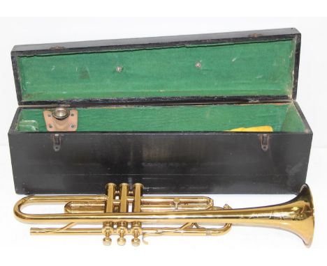 Vintage Swingtone brass trumpet in wooden case with mouth piece 