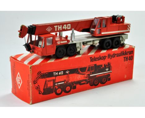 NZG no.193 diecast construction issue comprising O &amp; K TH40 Mobile Crane. Generally very good to excellent with good box.