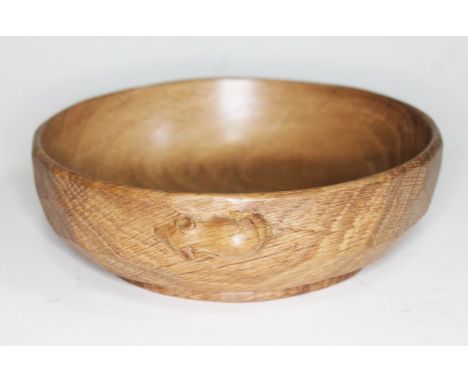 A Robert "Mouseman" Thompson of Kilburn, an azed oak bowl with mouse signature, diam. 15.5cm.  