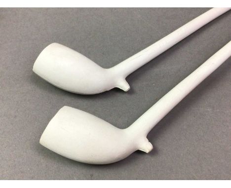 WILLIAM WHITE &amp; SON OF GLASGOW LONG 'SCOTCH' CLAY PIPES DATED OCTOBER 1893 ON BOX housed in original boxQty: 1 box