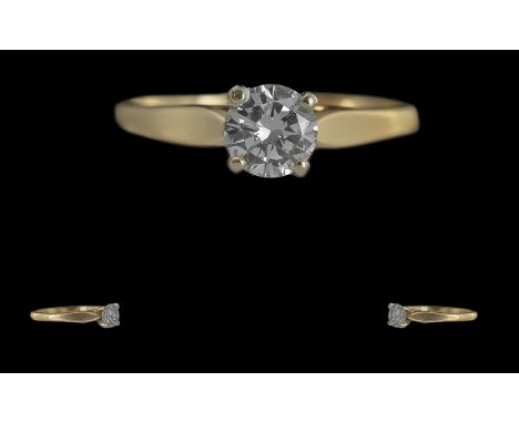 Ladies - Fine Quality 14ct Gold Single Stone Diamond Set Ring, Marked 14ct to Interior of Shank. The Round Brilliant Cut Diam