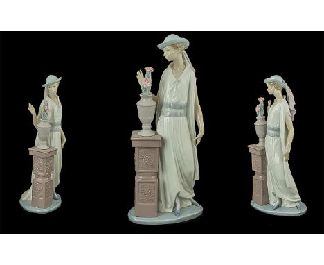 Lladro Hand Painted Large Porcelain Figurine ' Elegant Ladies ' - Flapper. Model No 5175, Issued 1982 - 1995. Height 14 Inche