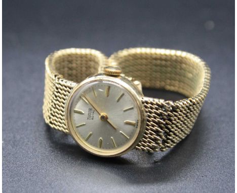 A lady's Tudor Royal 9ct gold cased bracelet watch, having manual wind movement, gross weight 23.8g, case dia.19mmWatch winds