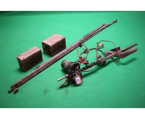 A PIGEON ROTARY MAGNET WITH 2 BATTERIES