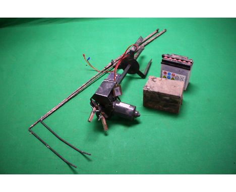 A PIGEON ROTARY MAGNET WITH 2 BATTERIES