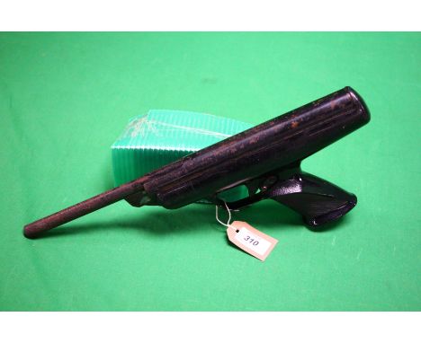 A VINTAGE BSA SCORPION .22 AIR PISTOL  (ALL GUNS TO BE INSPECTED AND SERVICED BY QUALIFIED GUNSMITH BEFORE USE) - (TO BE COLL
