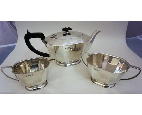 A Silver Three Piece Tea Set. Hallmarks for Cooper Bros & Sons, Sheffield 1968, comprising of teapot, sugar bowl and cream ju