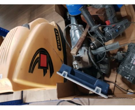 STANLEY AIR POWER CENTRE SAS TOGETHER WITH A BOX OF ASSORTED TOOLS INC DRILL ETC