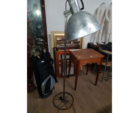 INDUSTRIAL STYLE SPOT LAMP
