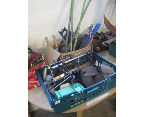 A collection of vintage and other tools, shears, Mitre saw, brushes, hack and other saws etc. (B.P. 24% incl. VAT) 