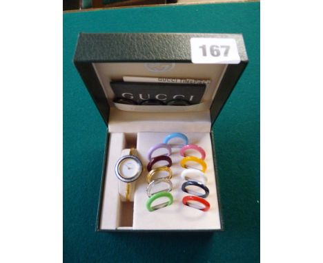 Gucci Bangle wristwatch with 14 interchangeable bezels 
