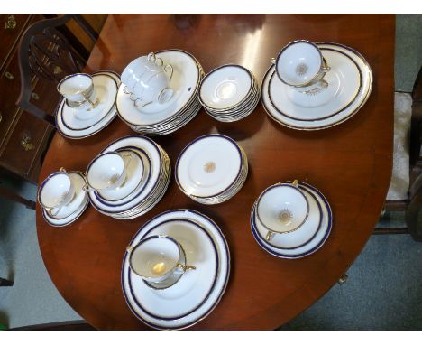 Extensive Coalport part dinner service 57 pieces in total, comprising of soup bowls saucers, side plates, dinner plates etc.