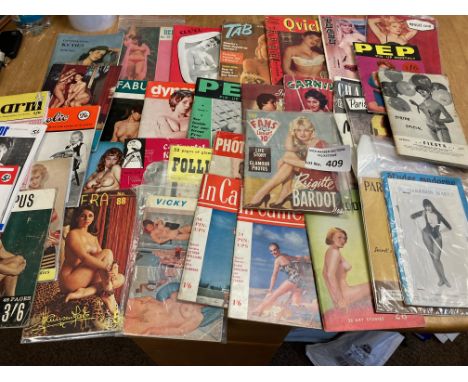 Magazines : Adult Glamour 1950s/60s pocket book pin up booklets - great vintage lot (37)